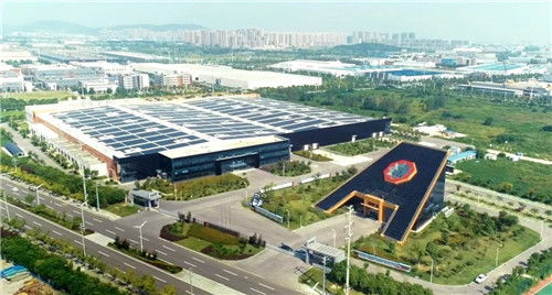 玻璃創造美好世界 一座工廠的兩種玻璃，技術開發引領企業新風向